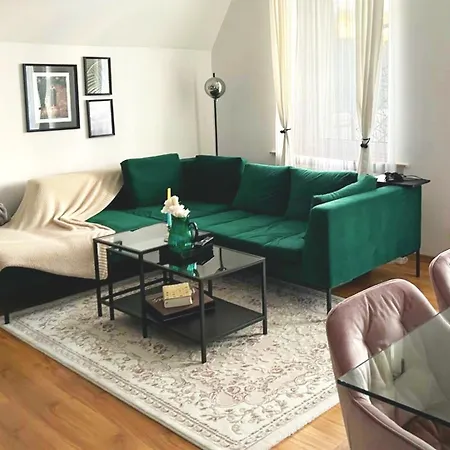3 Bedroom In * 레버쿠젠