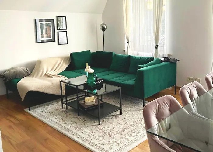 3 Bedroom In * Leverkusen